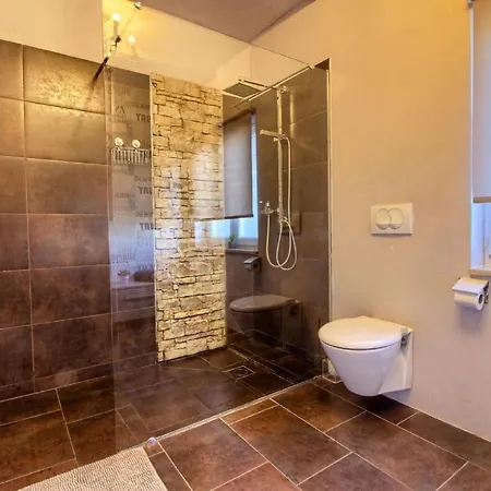 Ferienvilla 'villa Nikolina' Mit Privatem Pool By Interhome Vakantiehuis *
