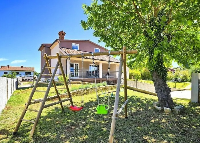 Hébergement de vacances Ferienvilla 'villa Nikolina' Mit Privatem Pool By Interhome Šišan